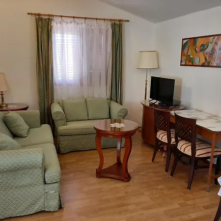 Marija Apartment *